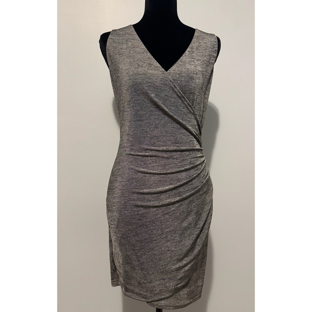 Estam Women Stretch Gray Sleeveless V-Neck Cinched Waist Size Small Dress